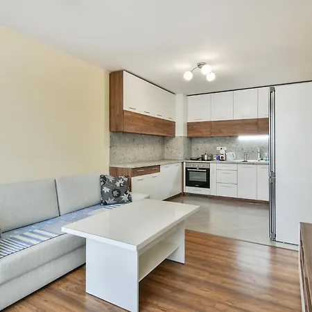 Armada 1br Apartment
