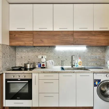 Armada 1br Apartment Varna