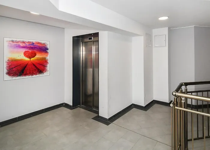 Armada 1br Apartment *